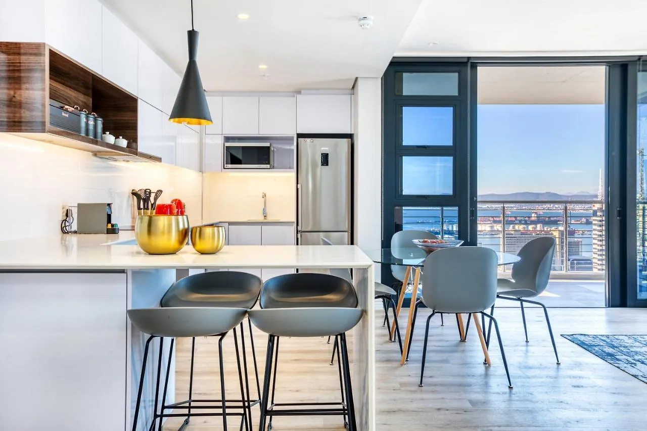 Always-Power Luxury Sky Retreat Apartment Cape Town South Africa