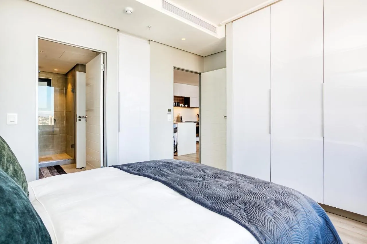 Always-Power Luxury Sky Retreat Apartment Cape Town 0*,