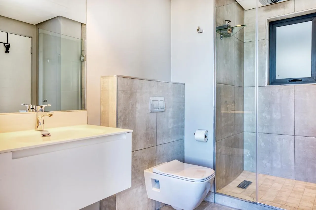 Always-Power Luxury Sky Retreat Apartment Cape Town