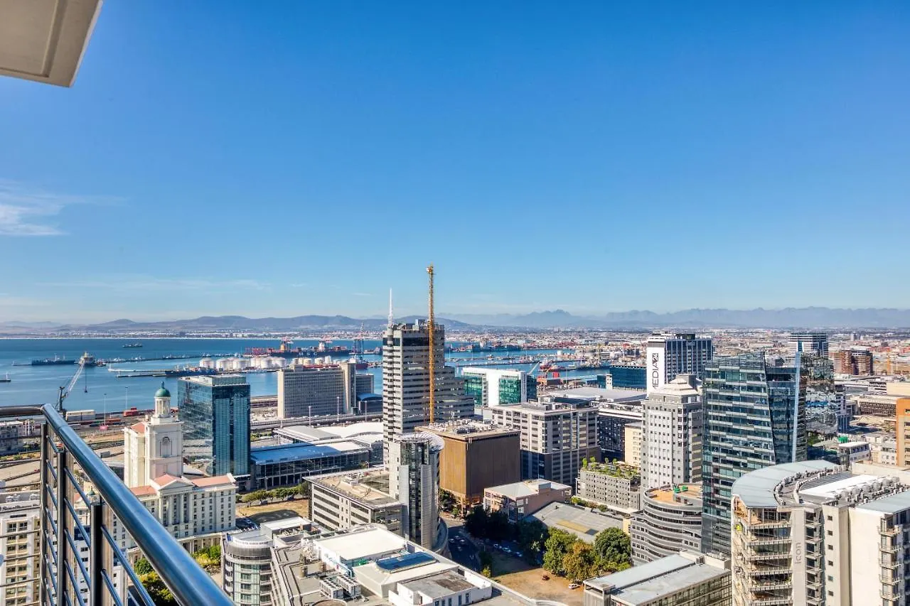 Always-Power Luxury Sky Retreat Apartment Cape Town