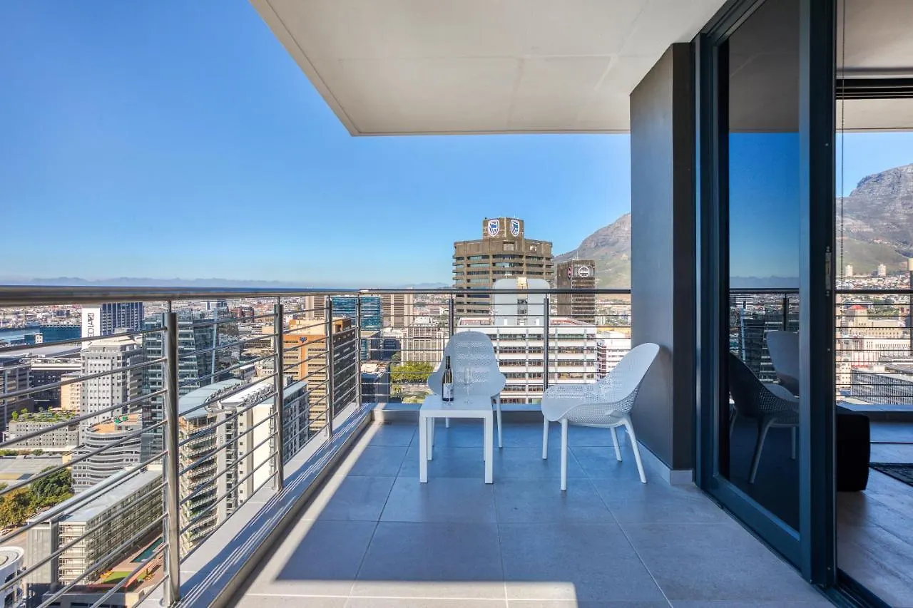 Always-Power Luxury Sky Retreat Apartment Cape Town South Africa