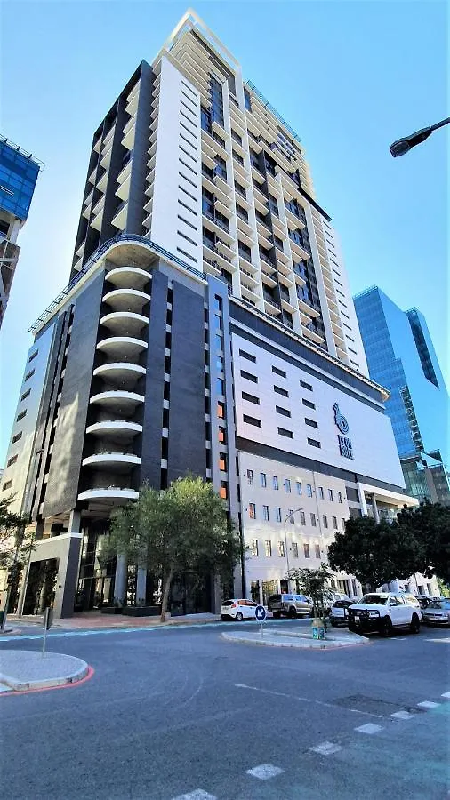 Always-Power Luxury Sky Retreat Apartment Cape Town