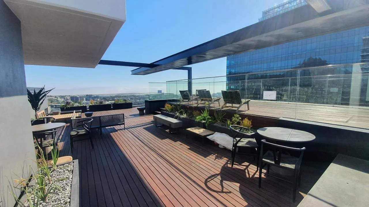 Always-Power Luxury Sky Retreat Apartment Cape Town